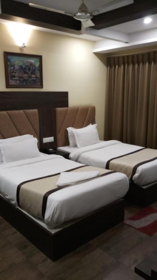 Hotel Royal City Siliguri Eksteriør bilde