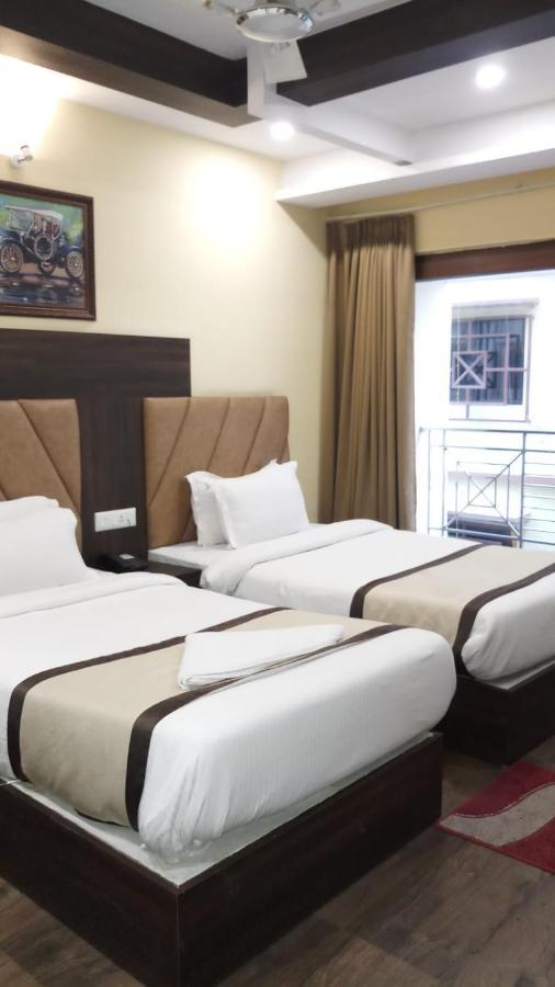 Hotel Royal City Siliguri Eksteriør bilde